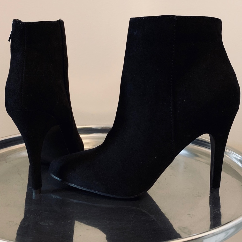 Madden Girl Black High Heel Suede Ankle Booties